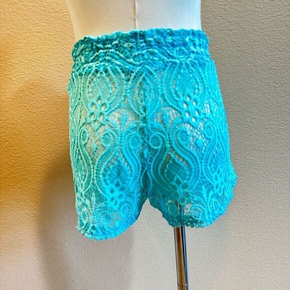 O'Rageous Women's Size Medium/Large Crochet Lace Beach Turquoise Coverup Shorts - Picture 5 of 7